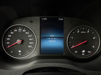 Mercedes-Benz Sprinter 319CDi 3.0V6 L2H2 Edition | 10 Navigatie | Camera | 3-zits | Trekhaak 14