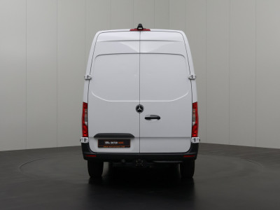 Mercedes-Benz Sprinter 319CDi Automaat L2H2 | 3500Kg Trekhaak | Navigatie | Camera | Airco | Cruise | 3-Zits | Betimmering 11