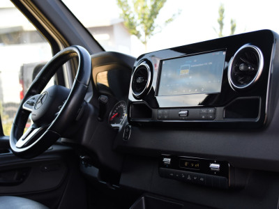 Mercedes-Benz Sprinter 319 V6 3.0 CDI L2H1 PB Edition 360 Camera, Adaptieve Cruise, Carplay, 3500kg Trekhaak, LED, 10,5 Mbux, Sensoren, Leder, Stoelverwarming, Uniek! 20