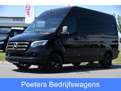 Mercedes-Benz Sprinter 319 V6 3.0 CDI L2H2 DC Black Edition Full Options! 360 Camera, Cruise, Carplay, 10,5 Mbux, LED, 2 x Geveerde stoel, Stoelverwarming, Sensoren, Uniek!