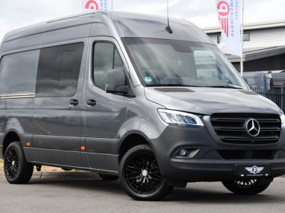 Mercedes-Benz Sprinter 319 V6 3.0 CDI L2H2 DC PB Edition 360 Camera, Cruise, Carplay, Automaat, LED, Stoelverwarming, 10,5 Mbux, Multimedia, Geveerde stoel, 190pk, Trekhaak, Uniek! foto 5