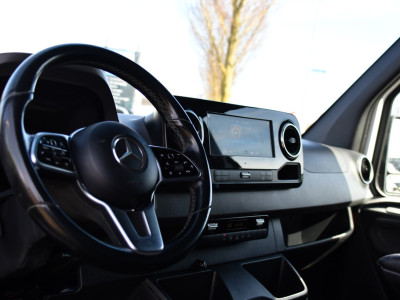 Mercedes-Benz Sprinter 319 V6 3.0 CDI L2H2 PB Edition Adaptieve Cruise, 360 Camera, Carplay, LED, 10,5 Mbux, Automaat, 190pk, Leder, Multimedia, Uniek! foto 11