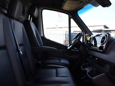 Mercedes-Benz Sprinter 319 V6 3.0 CDI L2H2 PB Edition Adaptieve Cruise, 360 Camera, Carplay, LED, 10,5 Mbux, Automaat, 190pk, Leder, Multimedia, Uniek! foto 19