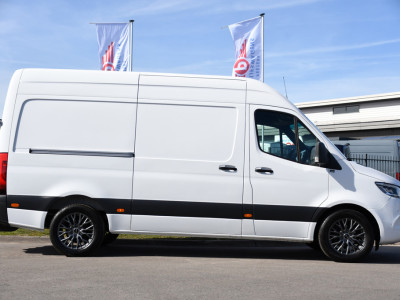 Mercedes-Benz Sprinter 319 V6 3.0 CDI L2H2 PB Edition Adaptieve Cruise, 360 Camera, Carplay, LED, 10,5 Mbux, Automaat, 190pk, Leder, Multimedia, Uniek! foto 8