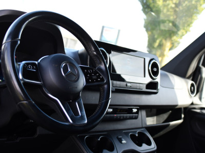 Mercedes-Benz Sprinter 319 V6 3.0 CDI L2H2 PB Edition Camera, Carplay, LED, Leder, 10,5 Mbux, Stoelverwarming, Elektrische Deur, Automaat, Geveerde Stoel, Uniek! foto 2