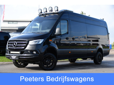 Mercedes-Benz Sprinter 319 V6 3.0 CDI L3H2 Black Edition FULL OPTIONS! Cruise, 360 Camera, Carplay, 10,5 Mbux, 190pk, 2 x Schuifdeur, Sper, LED, Leder, Stoelverwarming, Standkachel, Trekhaak, Uniek!