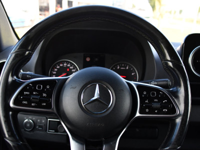 Mercedes-Benz Sprinter 319 V6 3.0 CDI L3H2 Black Edition FULL OPTIONS! Cruise, 360 Camera, Carplay, 10,5 Mbux, 190pk, 2 x Schuifdeur, Sper, LED, Leder, Stoelverwarming, Standkachel, Trekhaak, Uniek! foto 14
