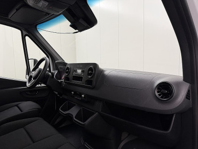 Mercedes-Benz Sprinter 515CDI Automaat Bakwagen+Laadklep | 2,26 Hoog | Camera | Airco | Cruise | 3-Zits | Dakspoiler foto 8