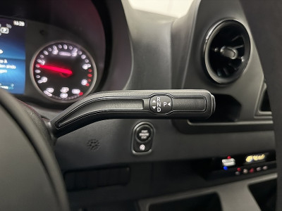 Mercedes-Benz Sprinter 515CDI Automaat Bakwagen+Laadklep | 2,26 Hoog | Camera | Airco | Cruise | 3-Zits | Dakspoiler foto 9