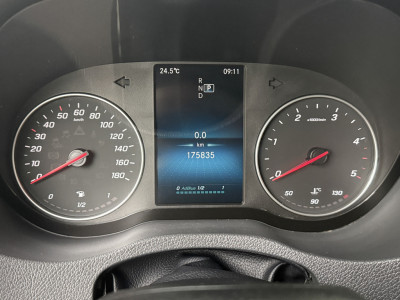 Mercedes-Benz Sprinter 515CDI Automaat Dubbellucht Bakwagen | Laadklep | Multimedia | Camera | Airco | Dakspoiler | Cruise | Zijdeur foto 9