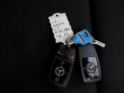 Mercedes-Benz Sprinter 516 CDI 163pk E6 L2H2 ZG3 4x4 Airco/Navi/Trekhaak 3500kg 11-2019 foto 6