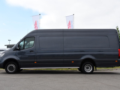 Mercedes-Benz Sprinter 519 V6 3.0 CDI L4H2 PB Edition N1, 360 Camera, Cruise, Carplay, 10,5 Mbux, Automaat, Sensoren, 190pk, Elektrische deur, Stoelverwarming, Geveerde stoel, Uniek! 319 10