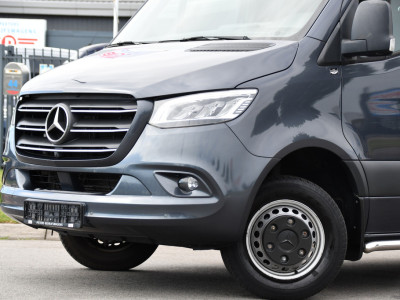 Mercedes-Benz Sprinter 519 V6 3.0 CDI L4H2 PB Edition N1, 360 Camera, Cruise, Carplay, 10,5 Mbux, Automaat, Sensoren, 190pk, Elektrische deur, Stoelverwarming, Geveerde stoel, Uniek! 319 7