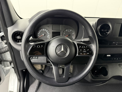 Mercedes-Benz Sprinter 9G-Tronic Automaat L2H2 Edition | Multimedia | Camera | Airco | 3-Zits foto 16