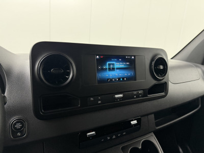 Mercedes-Benz Sprinter 9G-Tronic Automaat L2H2 | Multimedia | Airco | Cruise | 3-Zits foto 19