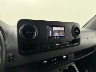 Mercedes-Benz Sprinter 9G-Tronic Automaat L2H2 | Multimedia | Airco | Cruise | 3-Zits foto 21