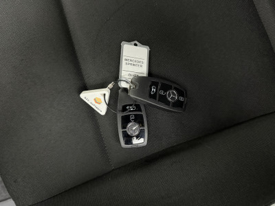 Mercedes-Benz Sprinter 9G-Tronic Automaat L2H2 | Multimedia | Airco | Cruise | 3-Zits foto 5
