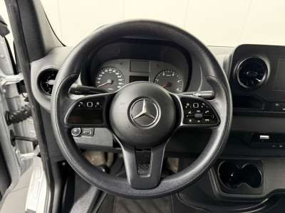 Mercedes-Benz Sprinter 9G-Tronic Automaat L2H2 | Multimedia | Camera | Airco | 3-Zits | Betimmering foto 15