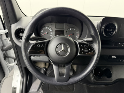 Mercedes-Benz Sprinter 9G-Tronic Automaat L2H2 | Multimedia | Camera | Airco | 3-Zits | Betimmering foto 17