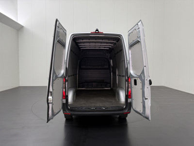 Mercedes-Benz Sprinter 9G-Tronic Automaat L2H2 | Multimedia | Camera | Airco | 3-Zits | Betimmering foto 4