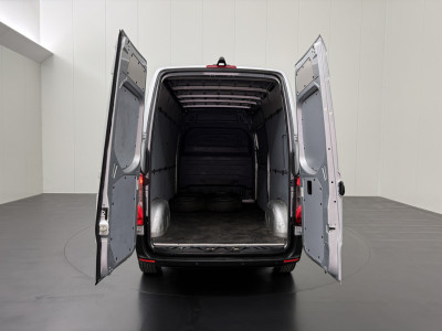 Mercedes-Benz Sprinter 9G-Tronic Automaat L2H2 | Multimedia | Camera | Airco | 3-Zits | Betimmering foto 5