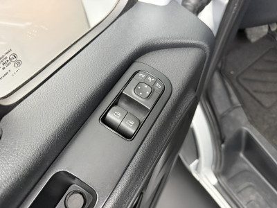 Mercedes-Benz Sprinter 9G-Tronic Automaat L2H2 | Multimedia | Camera | Airco | 3-Zits | Betimmering foto 8