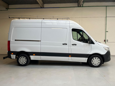 Mercedes-Benz Sprinter Automaat 211 2.2 CDI L2H2 3Persoons, Imperiaal + Trap, Kast, M-BUX, Trekhaak, RIJKLAARPRIJS! NETTE BUS! 9