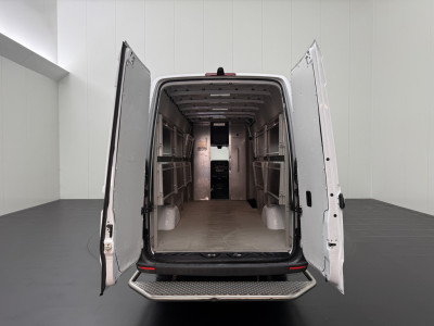Mercedes-Benz Sprinter Automaat L3H2 EURO VI-D | Airco | Camera | Laadruimte schapinrichting foto 4