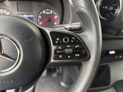 Mercedes-Benz Sprinter Automaat L3H2 Maxi ( 2024 ) | Multimedia | Camera | Airco | Cruise | Betimmering 16