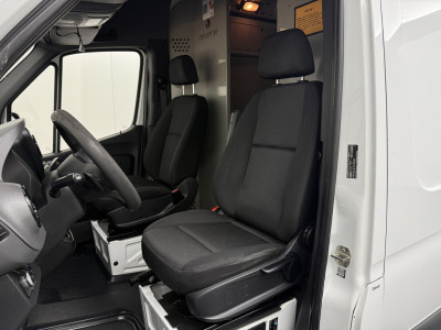 Mercedes-Benz Sprinter Automaat L3H2 Maxi | Airco | Camera | Bezorgschappen foto 21