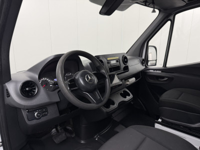Mercedes-Benz Sprinter Automaat L3H2 Maxi | Airco | Camera | Bezorgschappen foto 3