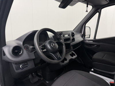 Mercedes-Benz Sprinter Automaat L3H2 Maxi | Airco | Camera | Bezorgschappen in Laadruimte foto 3