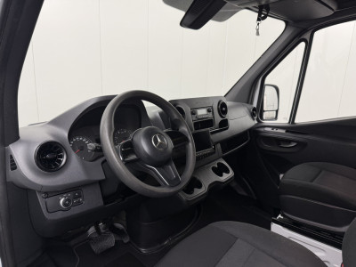 Mercedes-Benz Sprinter Automaat L3H2 Maxi | Airco | Camera | Bezorgschappen in Laadruimte foto 3