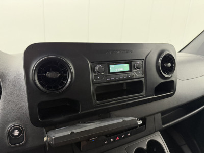 Mercedes-Benz Sprinter Automaat L3H2 Maxi | Airco | Camera | Bezorgsschappen foto 17
