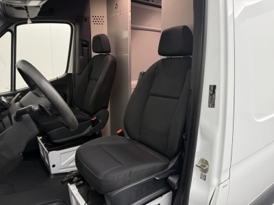 Mercedes-Benz Sprinter Automaat L3H2 Maxi | Airco | Camera | Bezorgsschappen foto 21