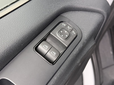 Mercedes-Benz Sprinter Automaat L3H2 Maxi Pro ( Model 2025 ) | 10 Multimedia+Camera | Airco | Cruise | 3-Zits foto 8