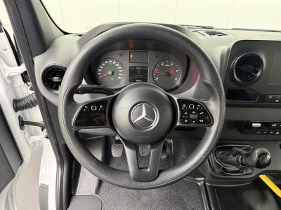 Mercedes-Benz Sprinter L2H2 9-Persoons Rolstoelbus | Kombi | Euro 6 | Prijs inclusief BTW/BPM | Multimedia | Airco | Verlaagde voorinstap 14