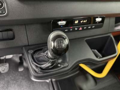 Mercedes-Benz Sprinter L2H2 9-Persoons Rolstoelbus | Kombi | Euro 6 | Prijs inclusief BTW/BPM | Multimedia | Airco | Verlaagde voorinstap 15