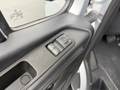 Mercedes-Benz Sprinter L2H2 9G-tronic Automaat L2H2 | Multimedia | Camera | Airco | 3-Zits | Betimmering foto 8