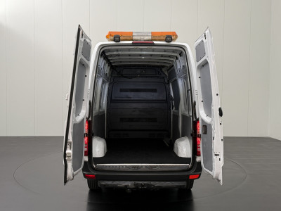 Mercedes-Benz Sprinter L2H2 | Airco | 3-Persoons | Trekhaak | Gate Locks | Betimmering 4
