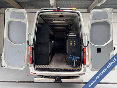 Mercedes-Benz Sprinter Servicewagen automaat 316 160PK 2.2 CDI euro6 L2H2 Trekhaak 3500KG! Kasten, Victron V230, RIJKLAARPRIJS!