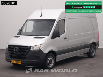 Mercedes-Benz Sprinter 215 CDI Automaat 150pk L2H2 MBUX Camera Airco Parkeersensoren CarPlay Euro6 L2 Airco
