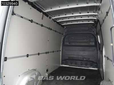 Mercedes-Benz Sprinter 215 CDI Automaat 150pk L2H2 MBUX Camera Airco Parkeersensoren CarPlay Euro6 L2 Airco 11