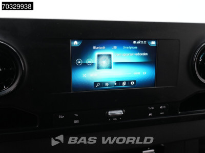 Mercedes-Benz Sprinter 215 CDI Automaat 150pk L2H2 MBUX Camera Airco Parkeersensoren CarPlay Euro6 L2 Airco 14