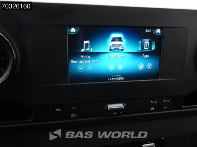 Mercedes-Benz Sprinter 215 CDI Automaat 150pk L2H2 MBUX Camera Airco Parkeersensoren CarPlay Euro6 L2 Airco 18