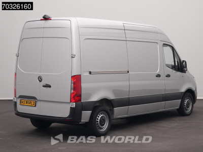 Mercedes-Benz Sprinter 215 CDI Automaat 150pk L2H2 MBUX Camera Airco Parkeersensoren CarPlay Euro6 L2 Airco 2