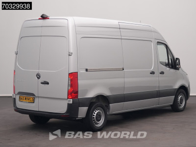 Mercedes-Benz Sprinter 215 CDI Automaat 150pk L2H2 MBUX Camera Airco Parkeersensoren CarPlay Euro6 L2 Airco 2