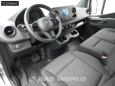 Mercedes-Benz Sprinter 215 CDI Automaat 150pk L2H2 MBUX Camera Airco Parkeersensoren CarPlay Euro6 L2 Airco 3