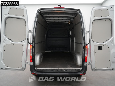 Mercedes-Benz Sprinter 215 CDI Automaat 150pk L2H2 MBUX Camera Airco Parkeersensoren CarPlay Euro6 L2 Airco 8