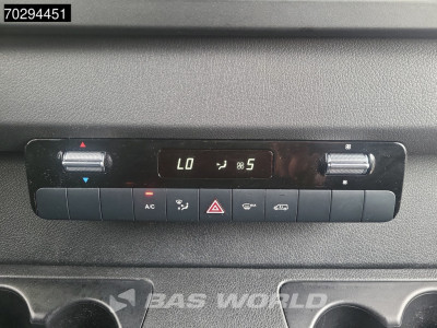 Mercedes-Benz Sprinter 314 CDI Automaat L2H2 LED Airco Cruise Camera MBUX CarPlay Euro6 L2 12m3 Airco Cruise control foto 13